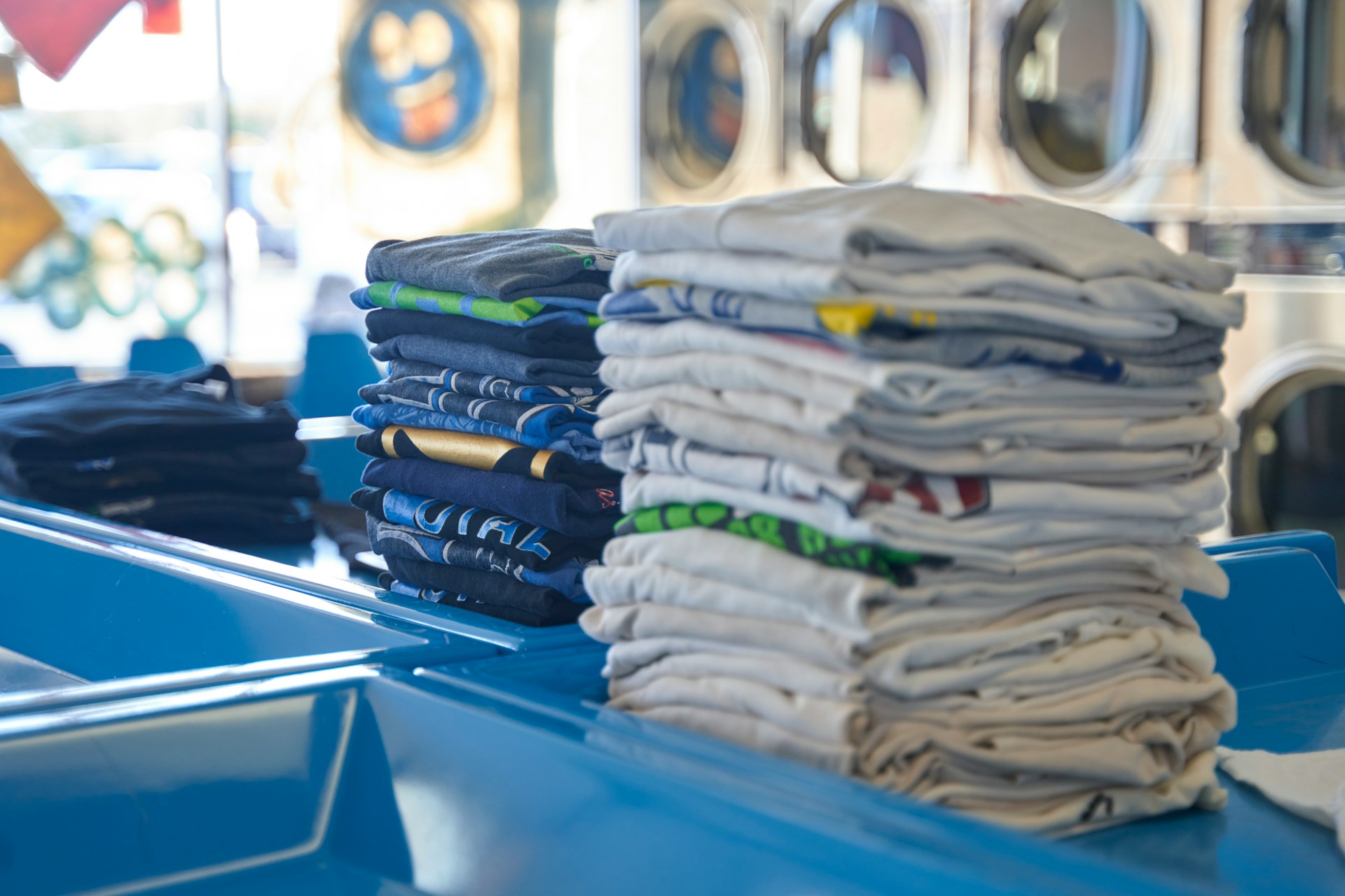 Zeppelin Cleaners | Dry Cleaning and Alteration Sherman Oaks photo 3