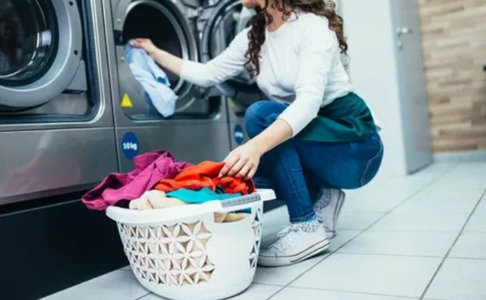 Cheap Laundromats Near Me in Northridge